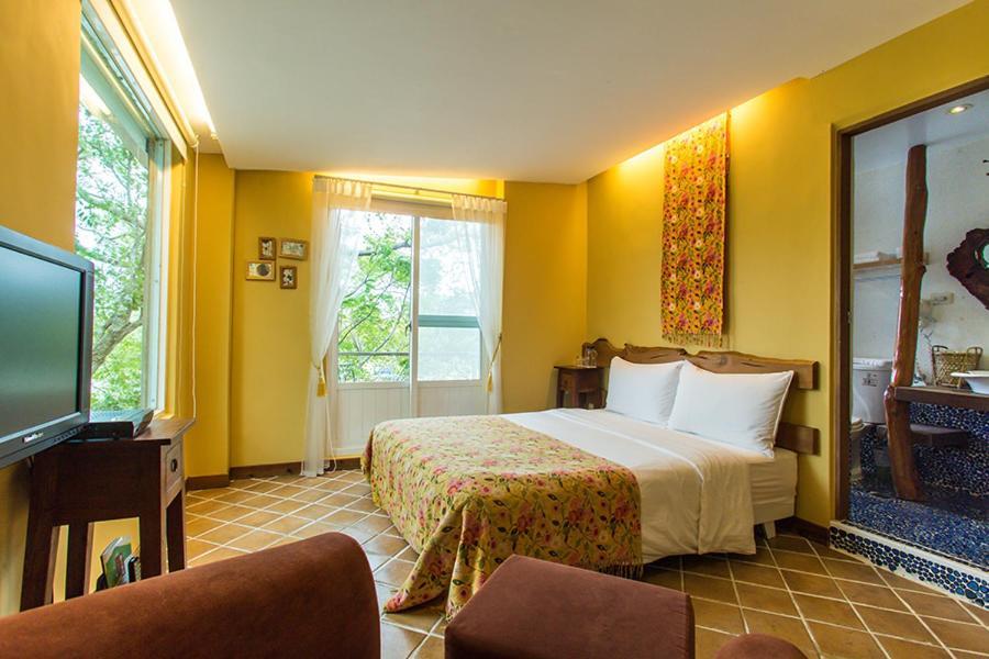 Bed and Breakfast Chpn House Чишан Экстерьер фото
