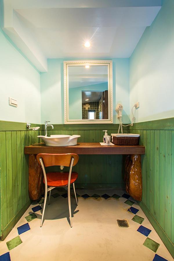 Bed and Breakfast Chpn House Чишан Экстерьер фото